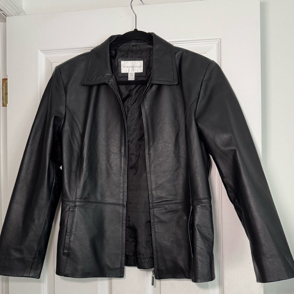 Worthington black structured genuine leather jacket